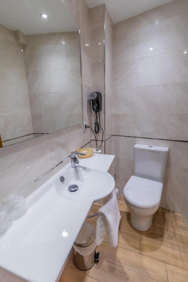 Hostal Santo Domingo De Silos Eksteriør billede