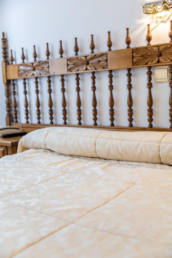 Hostal Santo Domingo De Silos Eksteriør billede